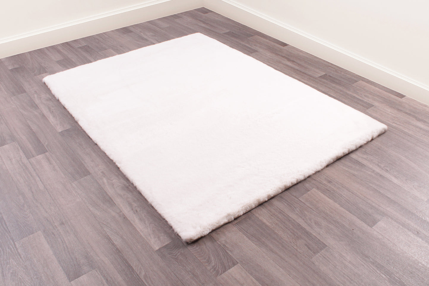 LUXE FAUX FUR RUG PLAIN IVORY