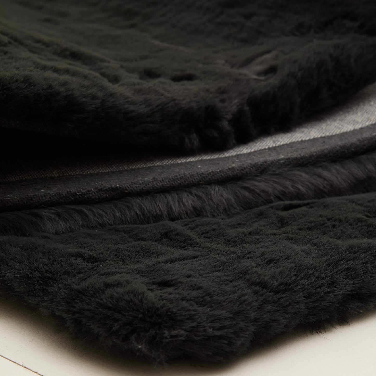SUPER LUXE FAUX FUR CHARCOAL
