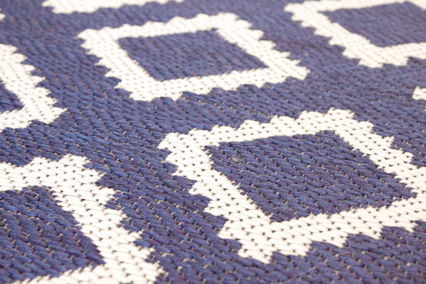 SUMMER BREEZE SMALL DIAMOND NAVY